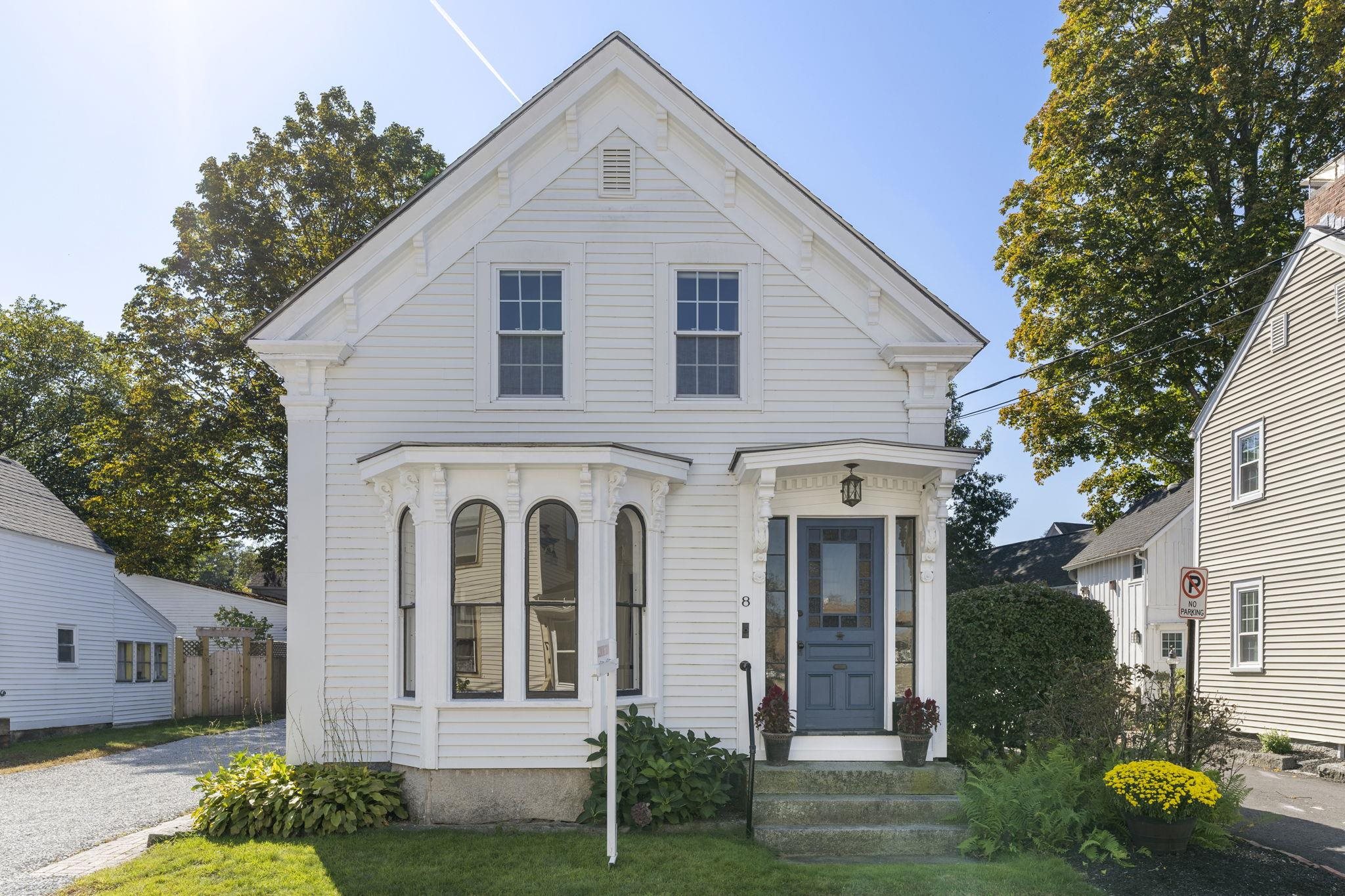 8 Maple Street Exeter, NH 03833 - Photo 2 of 32