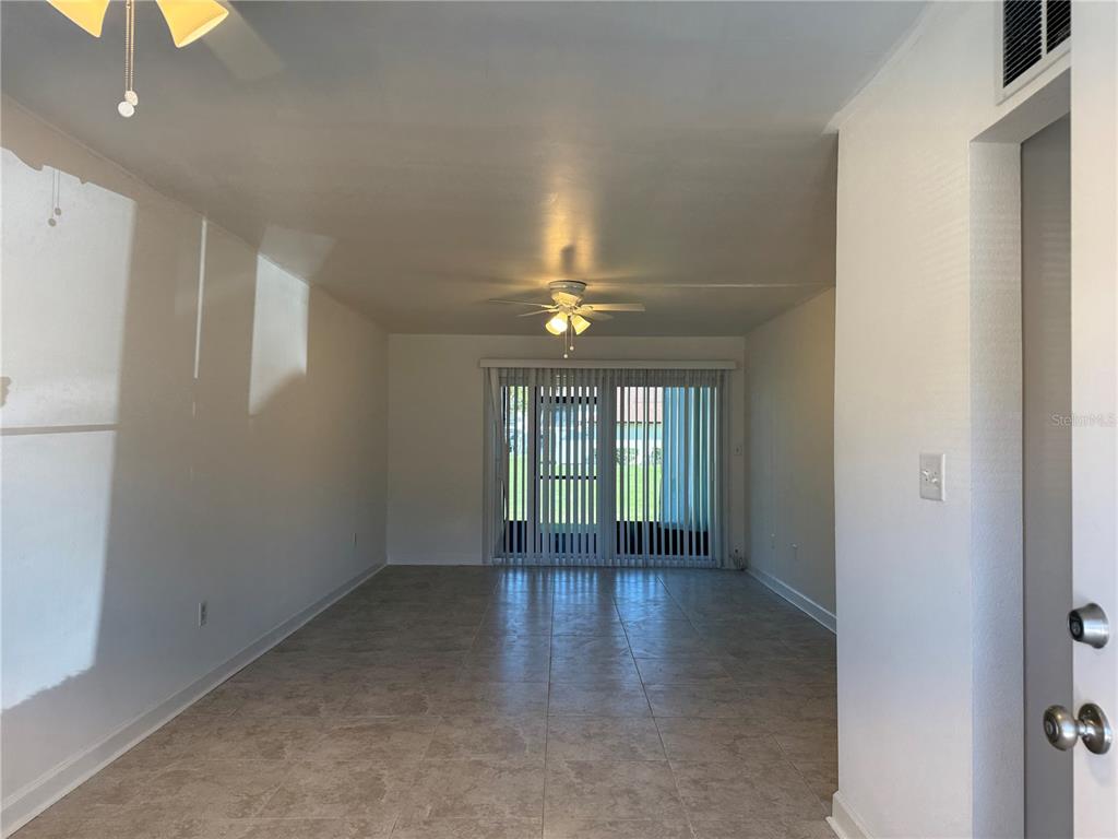 5154 Turquoise Lane, Unit 102 New Port Richey, FL 34652 - Photo 6 of 11