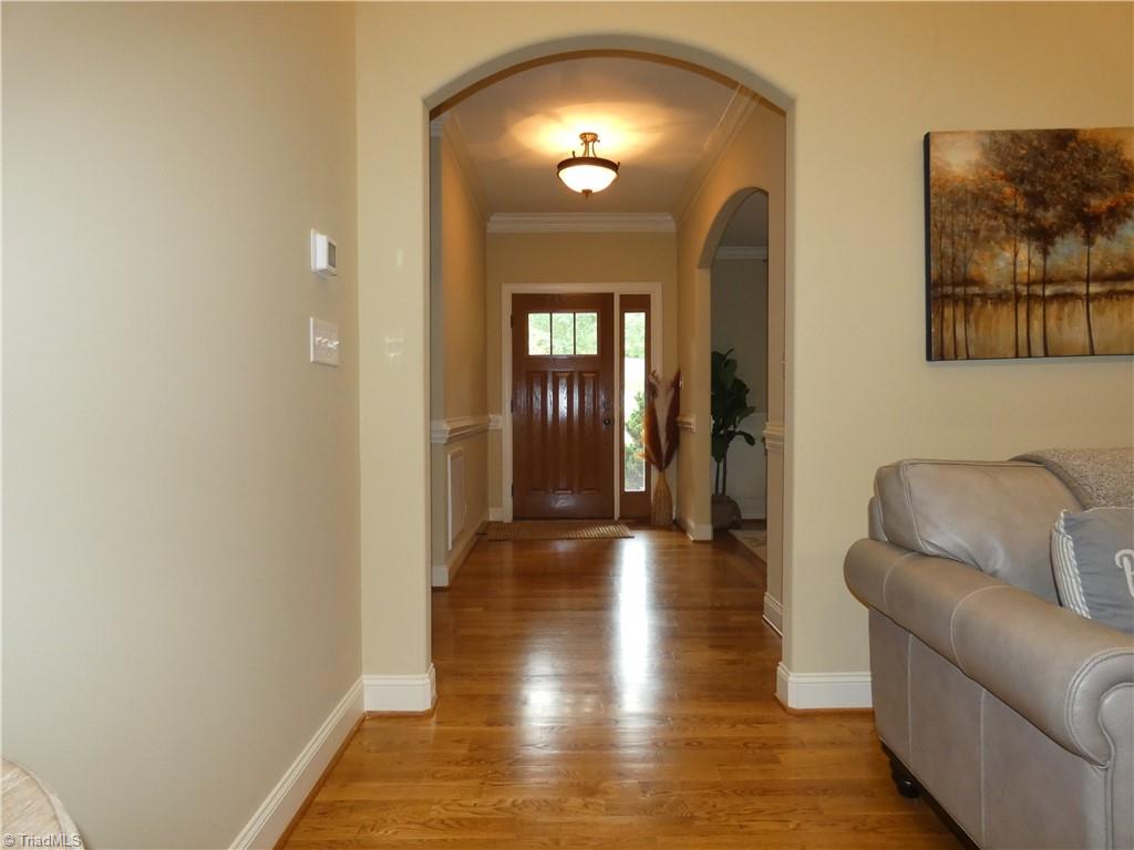 357 Willow Ridge Lane Winston-Salem, NC 27127 - Photo 3 of 41