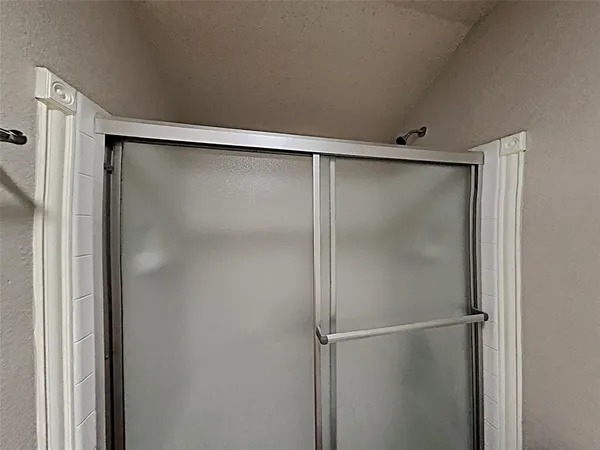 $2,050 | 2006 Brook Meadow Drive, Forney, TX 75126