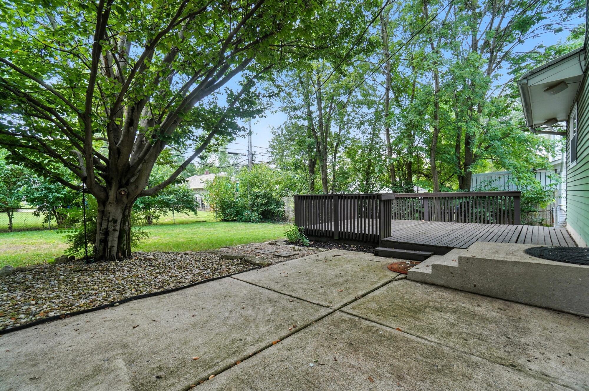 2269 Fishinger Road Upper Arlington, OH 43221 - Photo 77 of 107 Patio and deck