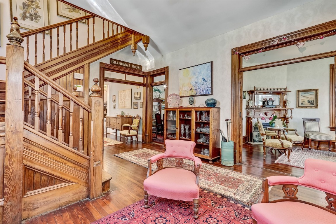 22 North 4th Street Fernandina Beach, FL 32034 - Photo 14 of 100 Looking into the Family Room and the Breakfast Nook from the Living Room.