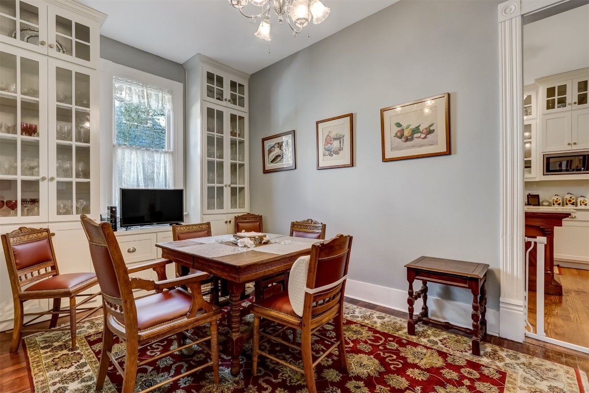 22 North 4th Street Fernandina Beach, FL 32034 - Photo 19 of 100 Notice the built-in cupboards in the Breakfast Nook.