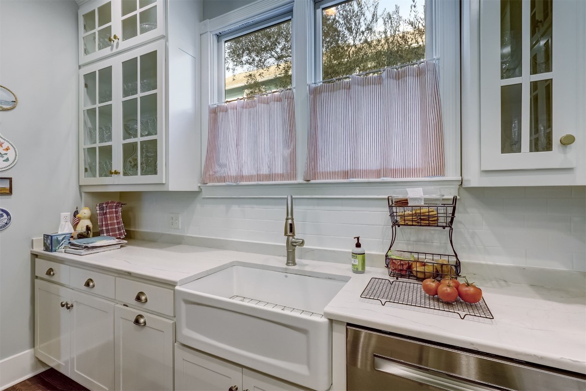 22 North 4th Street Fernandina Beach, FL 32034 - Photo 22 of 100 Farmhouse Sink and Custom Cabinetry at 22 N. 4th St.