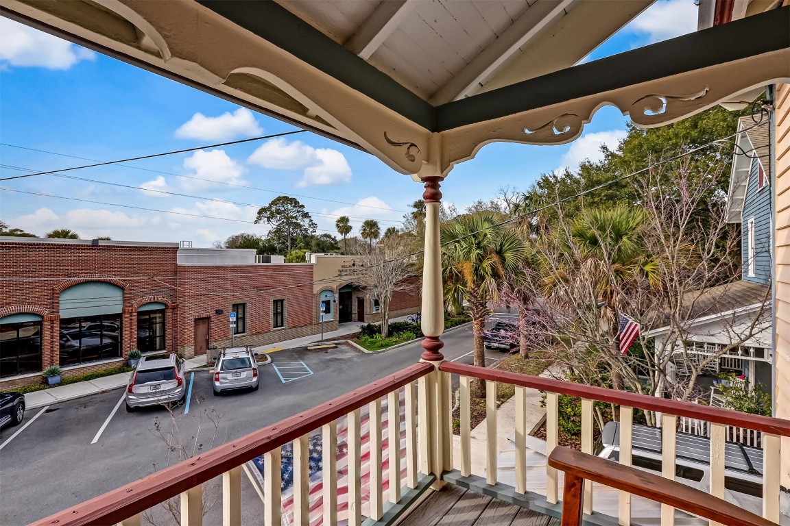 22 North 4th Street Fernandina Beach, FL 32034 - Photo 47 of 100 a view of a balcony with chairs