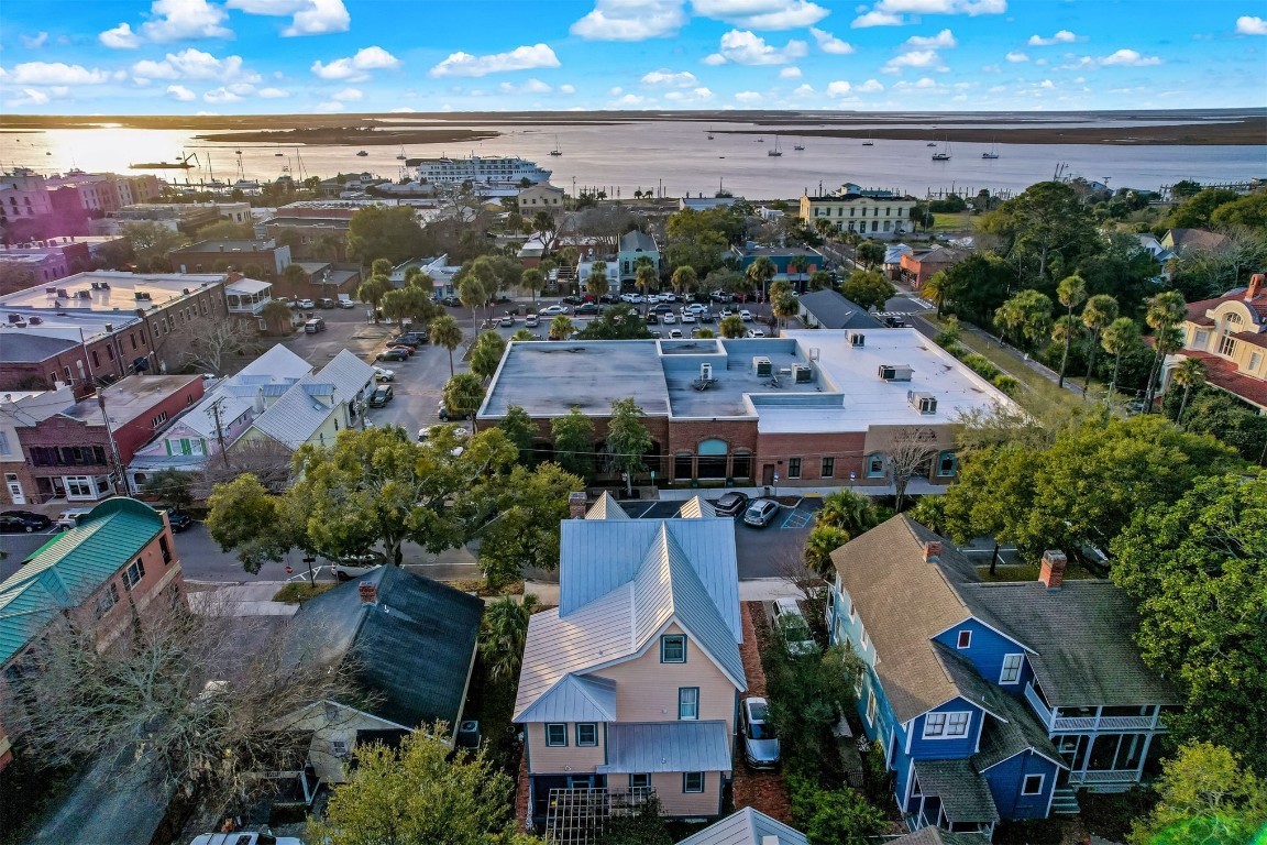 22 North 4th Street Fernandina Beach, FL 32034 - Photo 75 of 100 an aerial view of multiple house