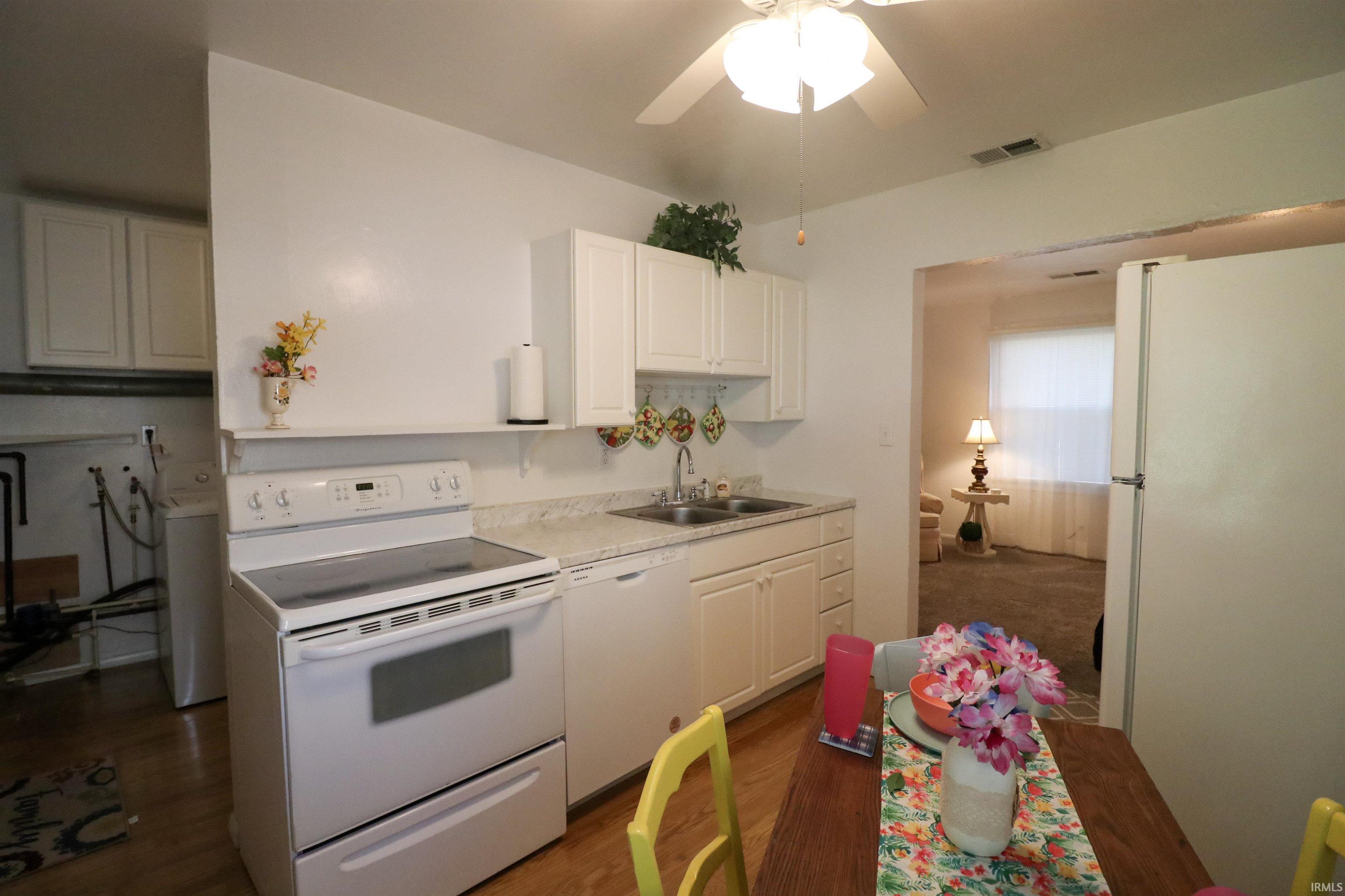 2416 West Memorial Drive Muncie, IN 47302 - Photo 2 of 15