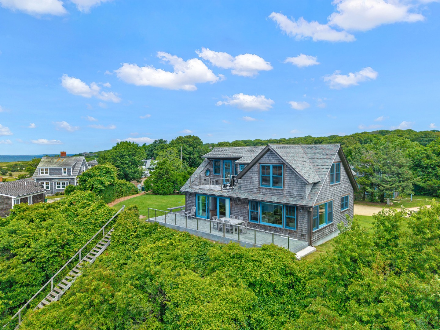 26 Harbor Hill Road Chilmark, MA 02535 - Photo 6 of 40 Gallery Image 6