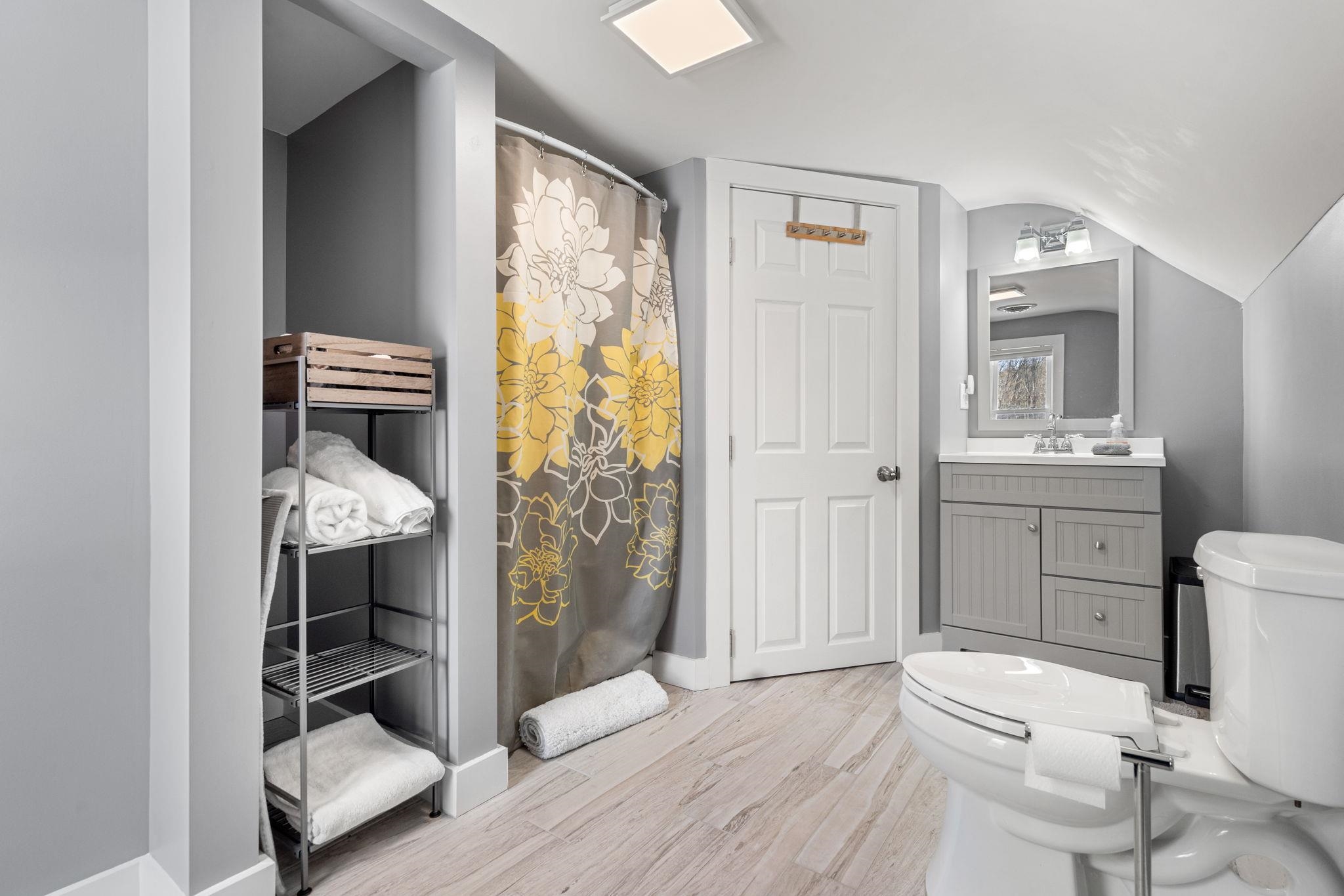 42 Scribner Road Fremont, NH 03044 - Photo 22 of 38