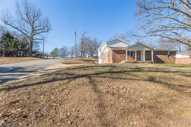 $236,900 | 2601 Forest View Street, Poplar Bluff, MO 63901