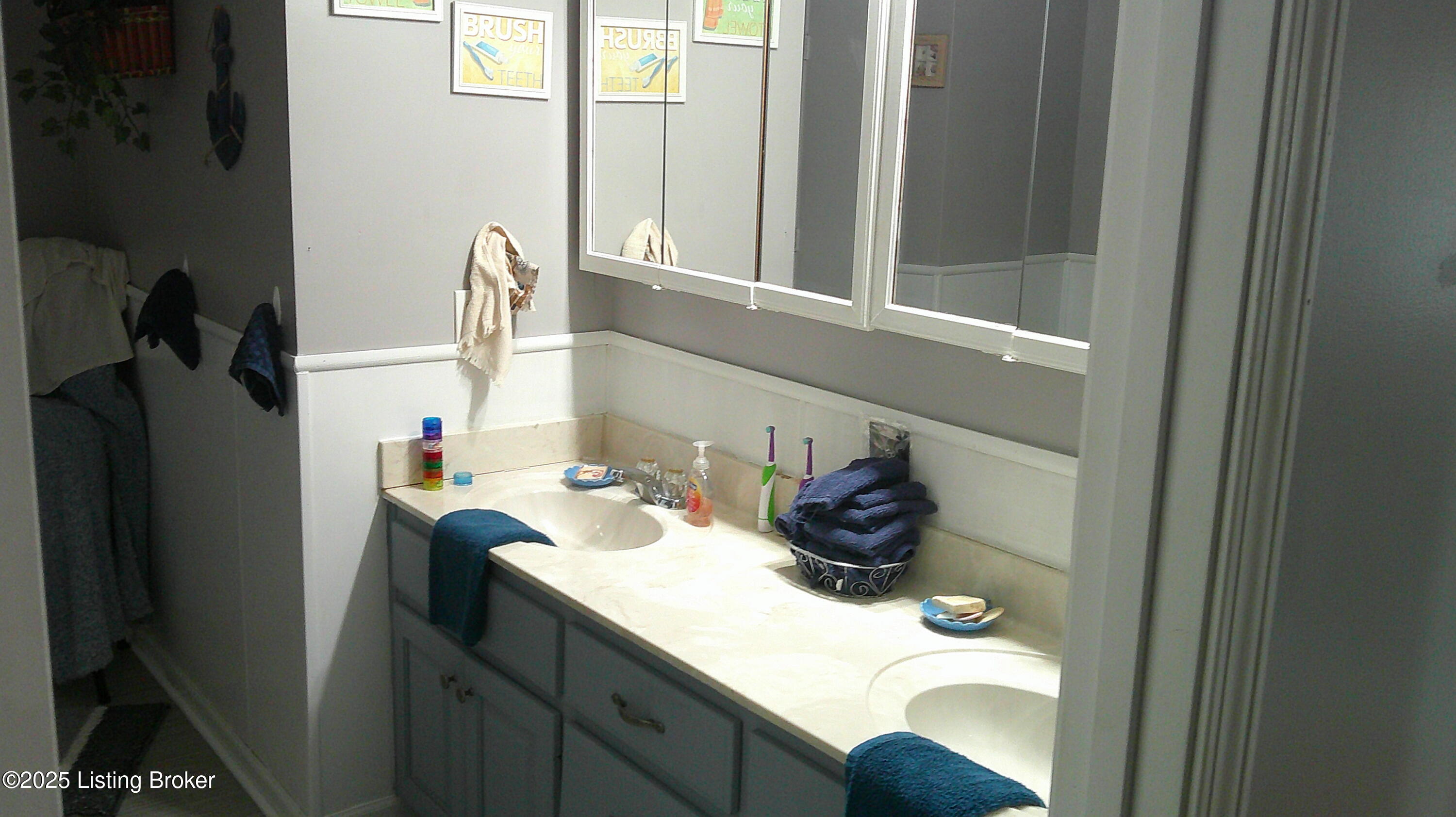 2568 Holy Cross Road New Haven, KY 40051 - Photo 18 of 45 18 - 2568 Holy Cross Rd