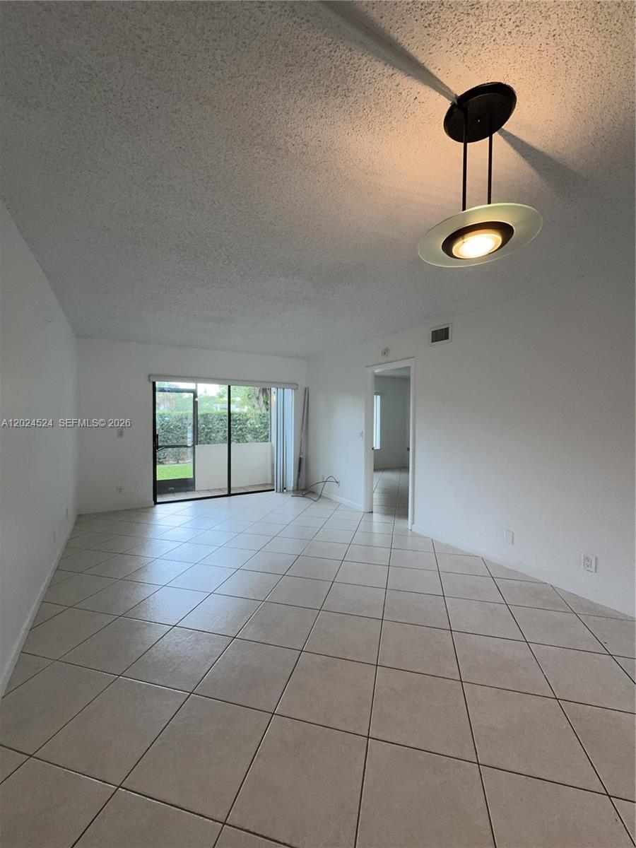 6552 Arleigh Court, Unit 102 Boca Raton, FL 33433 - Photo 8 of 24