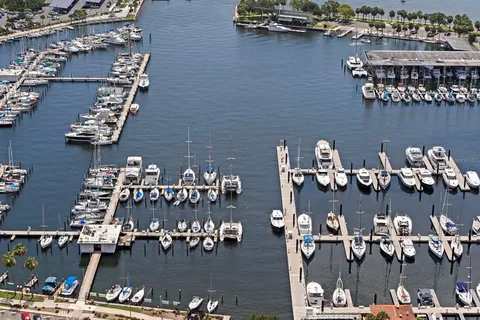 $7,000,000 | 100 1st Avenue North, Unit 3905, St. Petersburg, FL 33701