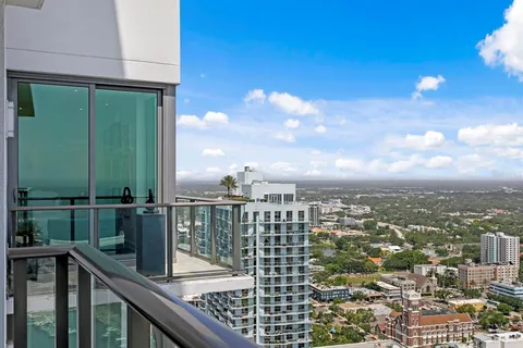 $7,000,000 | 100 1st Avenue North, Unit 3905, St. Petersburg, FL 33701
