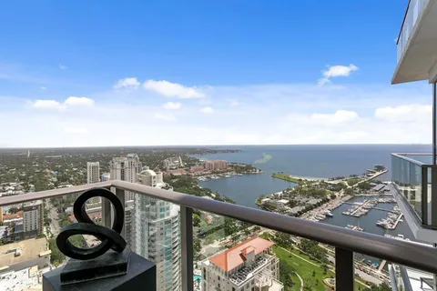 $7,000,000 | 100 1st Avenue North, Unit 3905, St. Petersburg, FL 33701