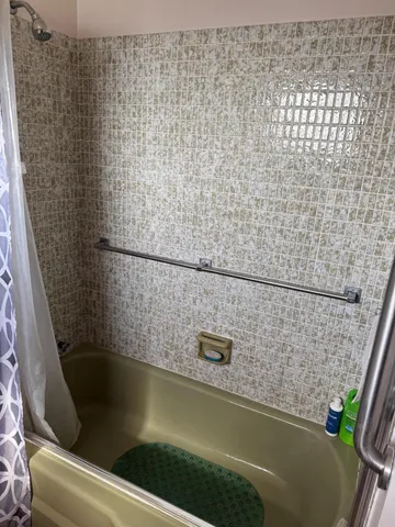 $1,200 | 2747 East Dudley Drive, Unit F, West Palm Beach, FL 33415