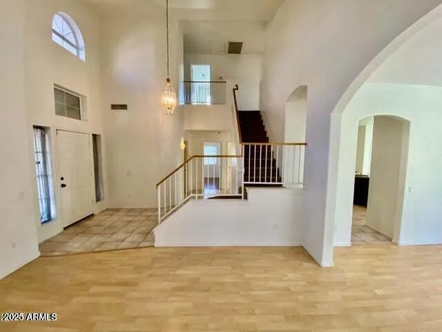 a view of entryway and hall