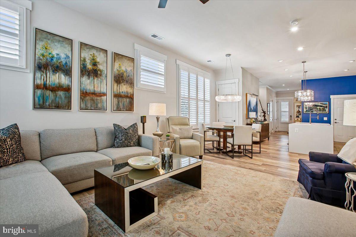 25635 Not Forgotten Terrace Chantilly, VA 20152 - Photo 15 of 59