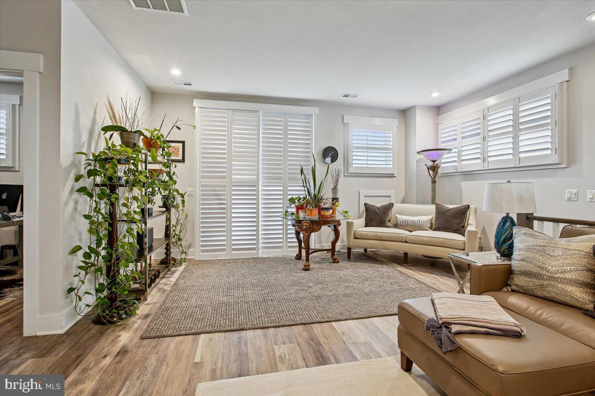 25635 Not Forgotten Terrace Chantilly, VA 20152 - Photo 25 of 59