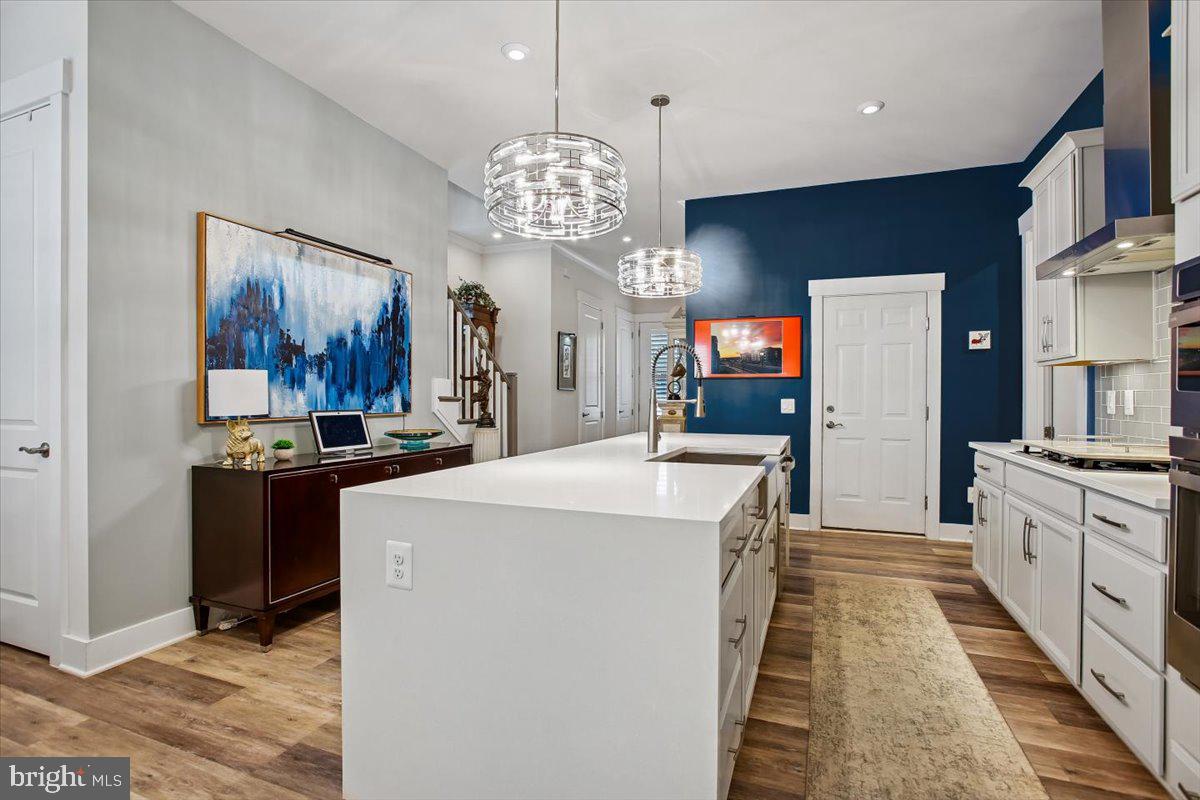 25635 Not Forgotten Terrace Chantilly, VA 20152 - Photo 9 of 59