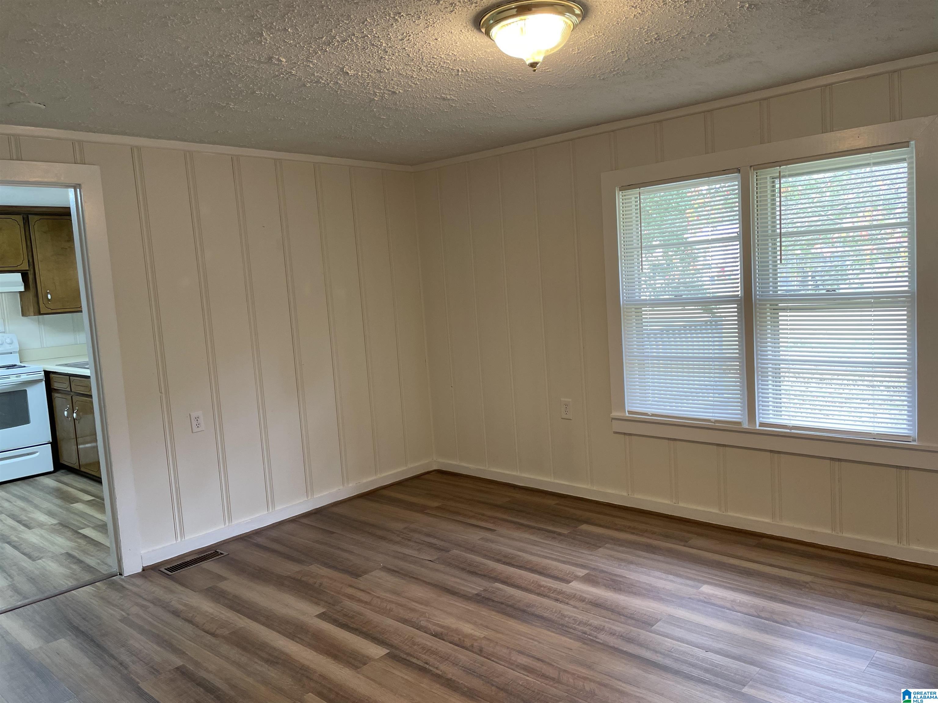 944 Springville Boulevard Oneonta, AL 35121 - Photo 9 of 19