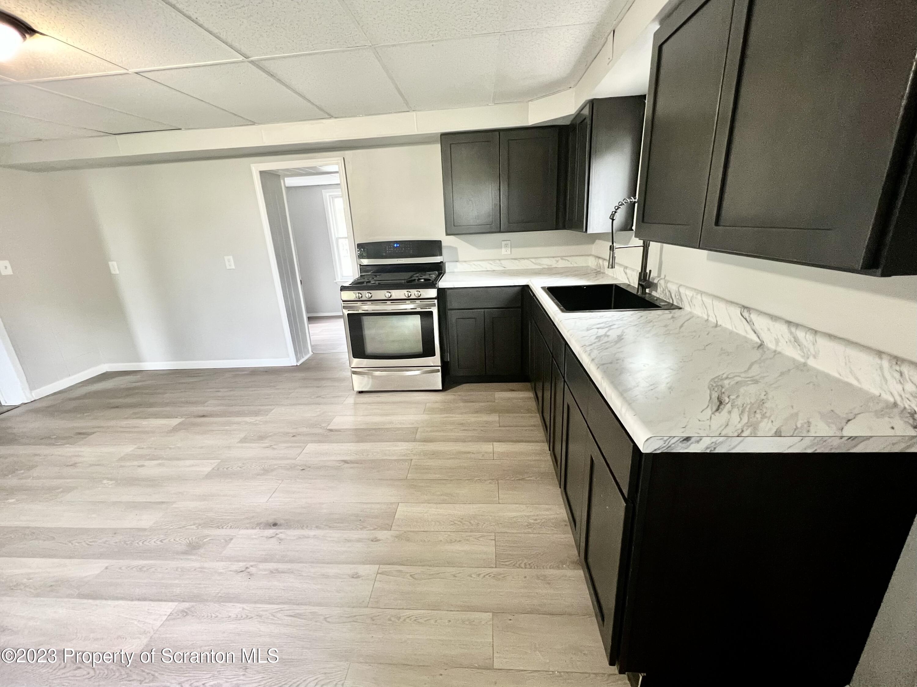 1344 Providence Road Scranton, PA 18508 - Photo 7 of 27 Gallery Image 7