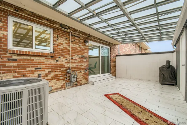 a view of parking area