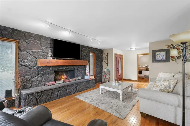 $494,000 | 2758 Cr 1100 Street North, Homer, IL 61849