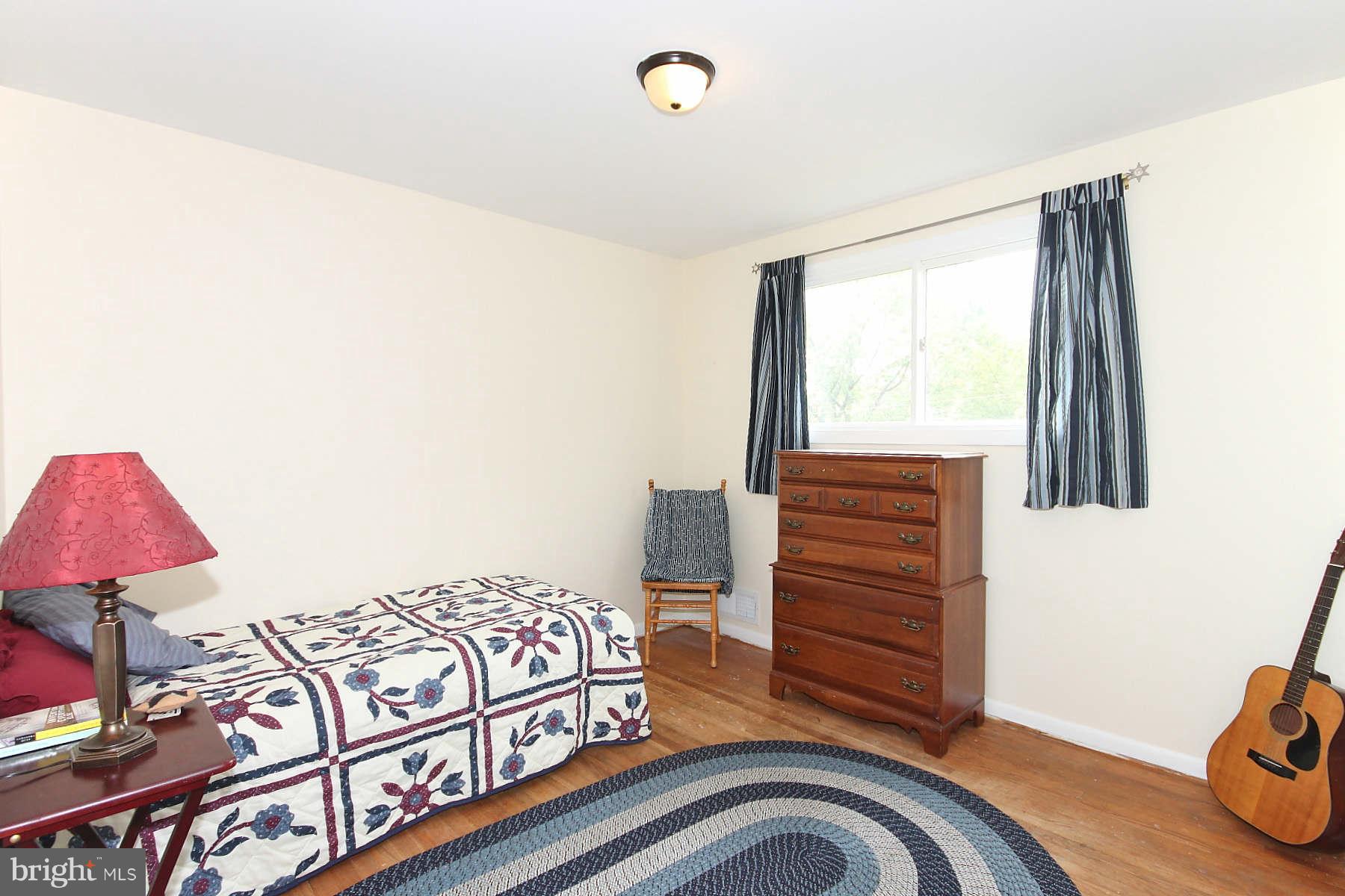 12105 Arbie Road Silver Spring, MD 20904 - Photo 19 of 28 Bedroom