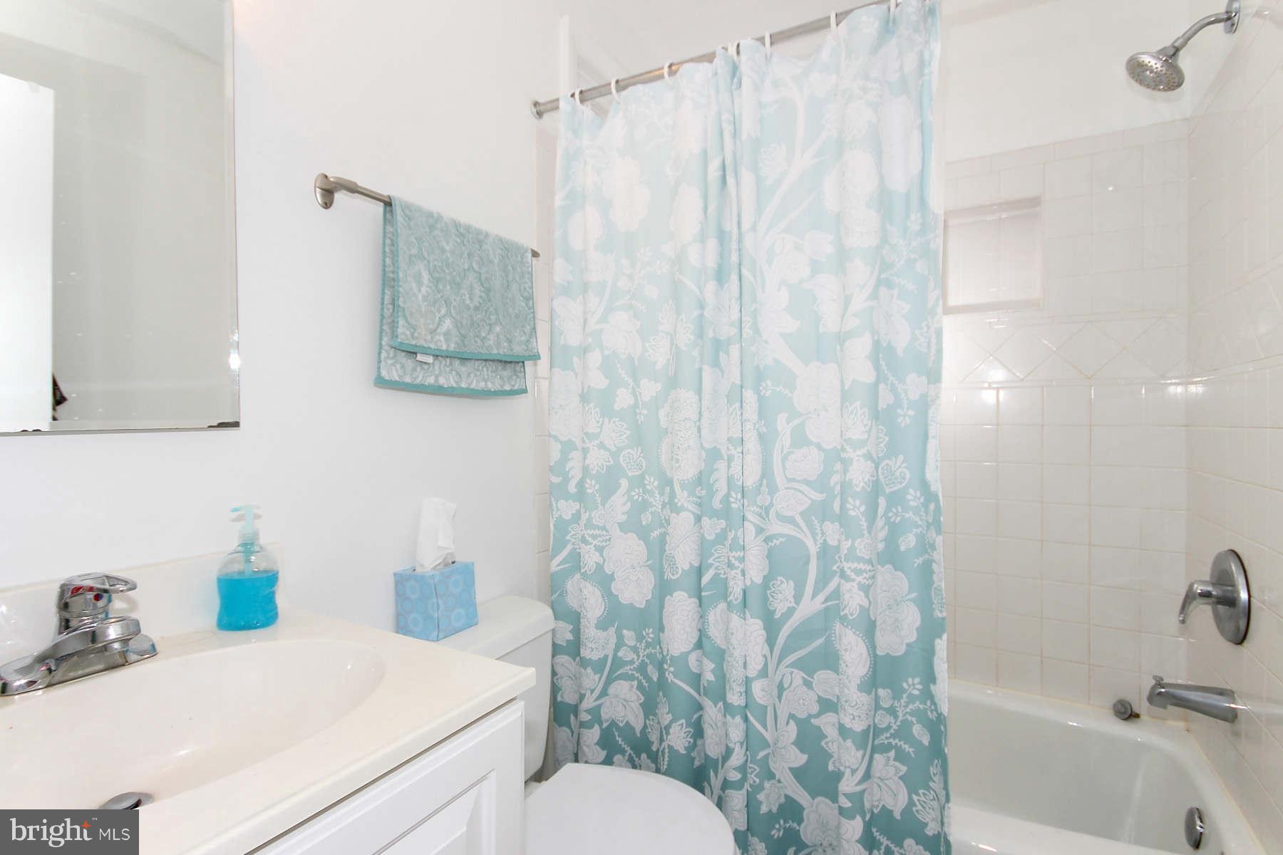 12105 Arbie Road Silver Spring, MD 20904 - Photo 21 of 28 Bath