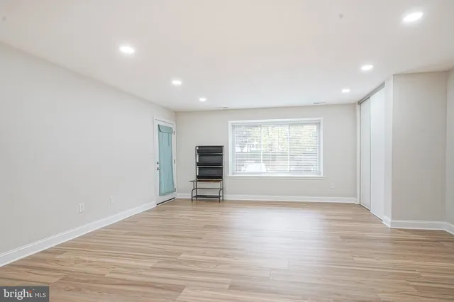 $2,300 | 4617 A Aberdeen Drive, Mount Laurel, NJ 08054