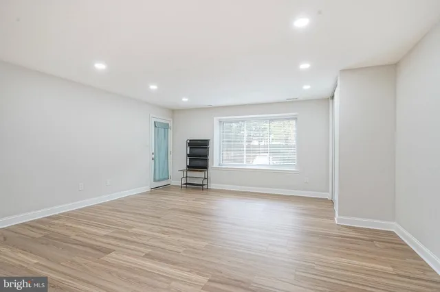 $2,300 | 4617 A Aberdeen Drive, Mount Laurel, NJ 08054