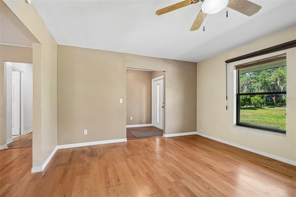 6827 Southwest 35th Way Gainesville, FL 32608 - Photo 13 of 51
