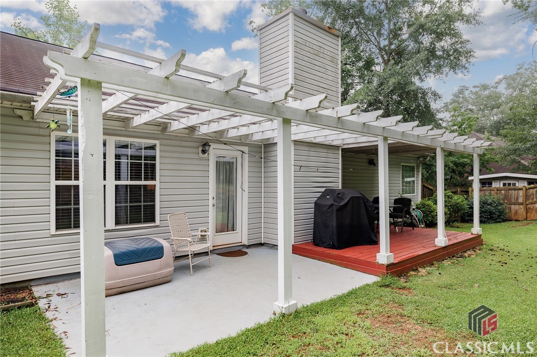 1663 Oconee Point Jefferson, GA 30549 - Photo 31 of 44 Patio with Pergola