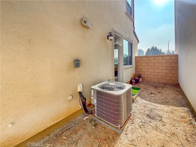 $899,000 | 501 Embrook, West Covina, CA 91791