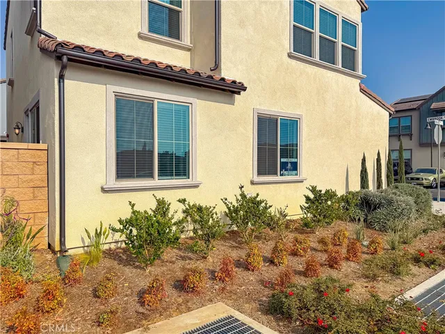 $899,000 | 501 Embrook, West Covina, CA 91791