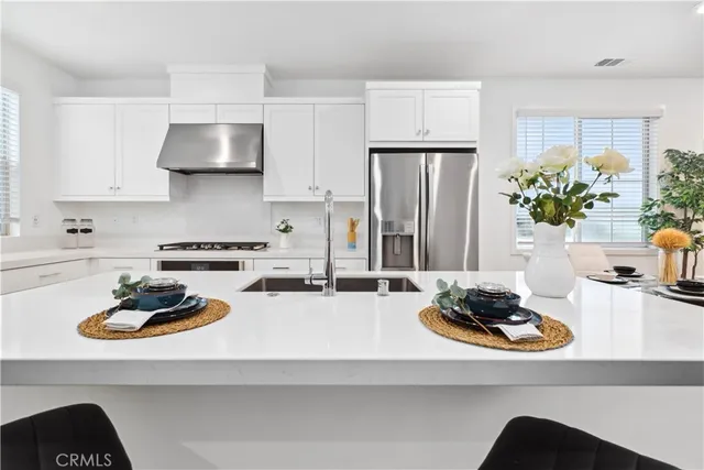 $899,000 | 501 Embrook, West Covina, CA 91791