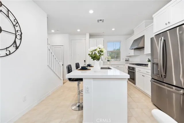 $899,000 | 501 Embrook, West Covina, CA 91791