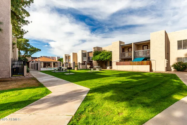 a front view of house with yard