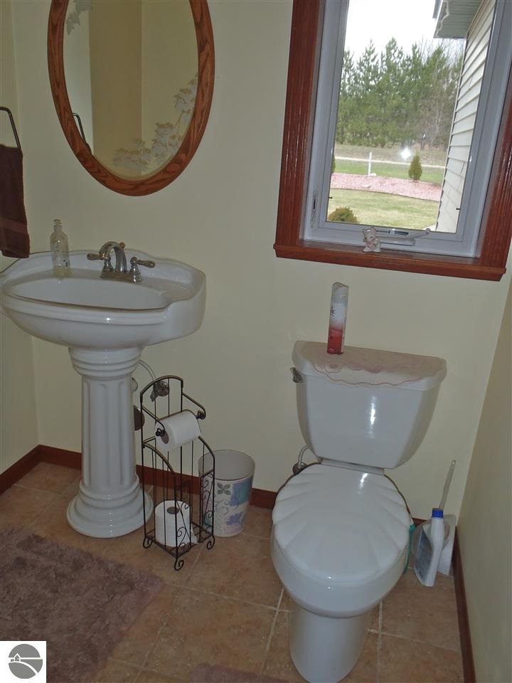 6615 Summit City Road Kingsley, MI 49649 - Photo 18 of 52 1783635-17.JPG