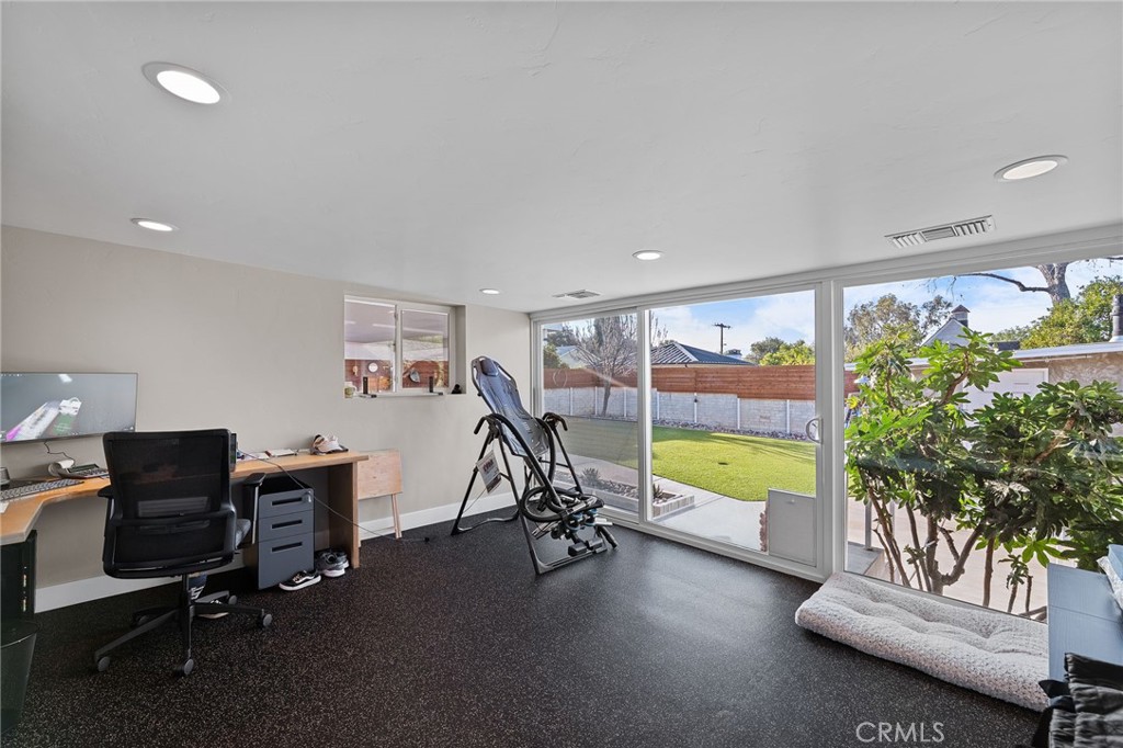 1612 Bellevue Road Redlands, CA 92373 - Photo 12 of 31 a view of a room with gym equipment