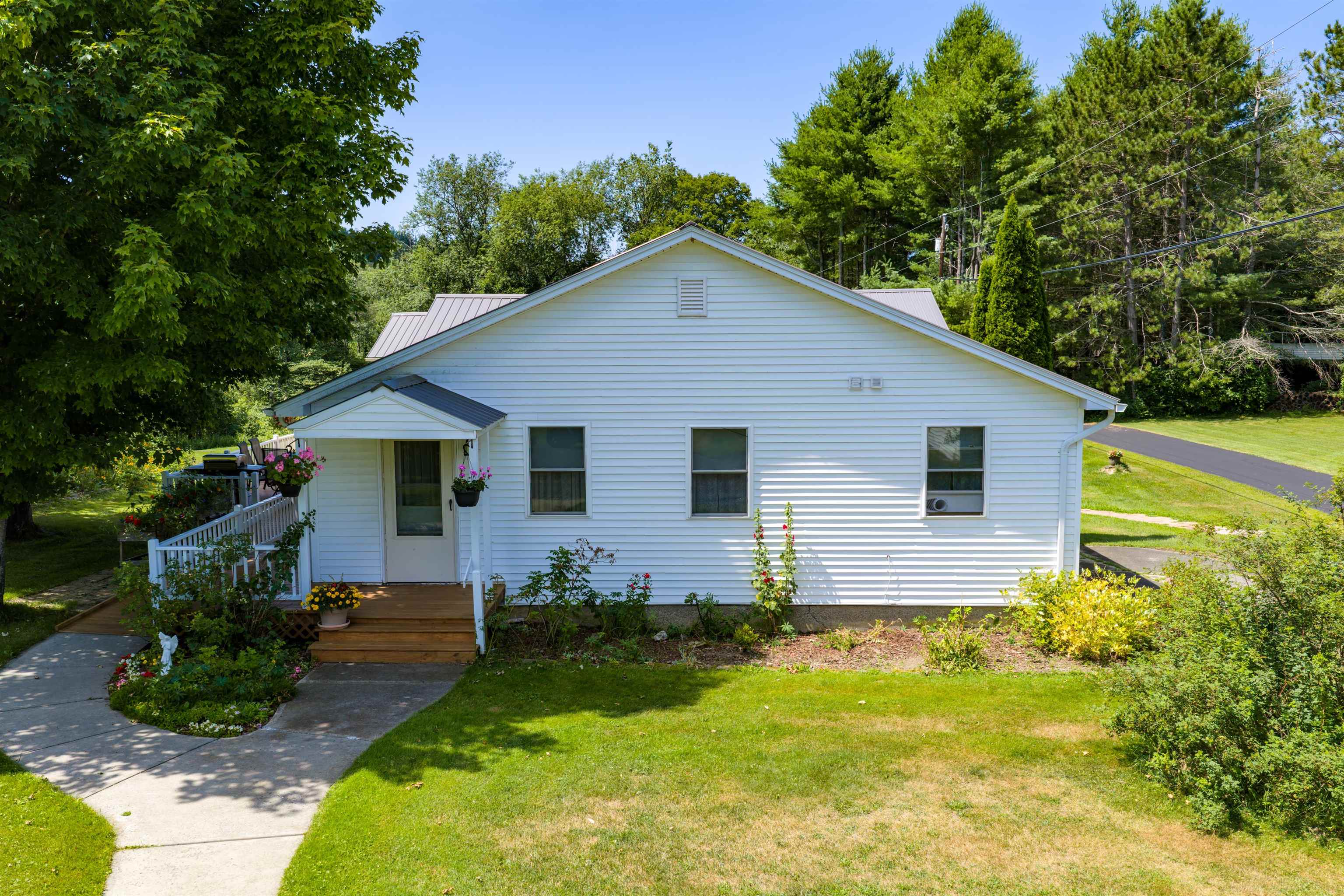 178 Jay Road Richford, VT 05476 - Photo 4 of 60 Gallery Image 4