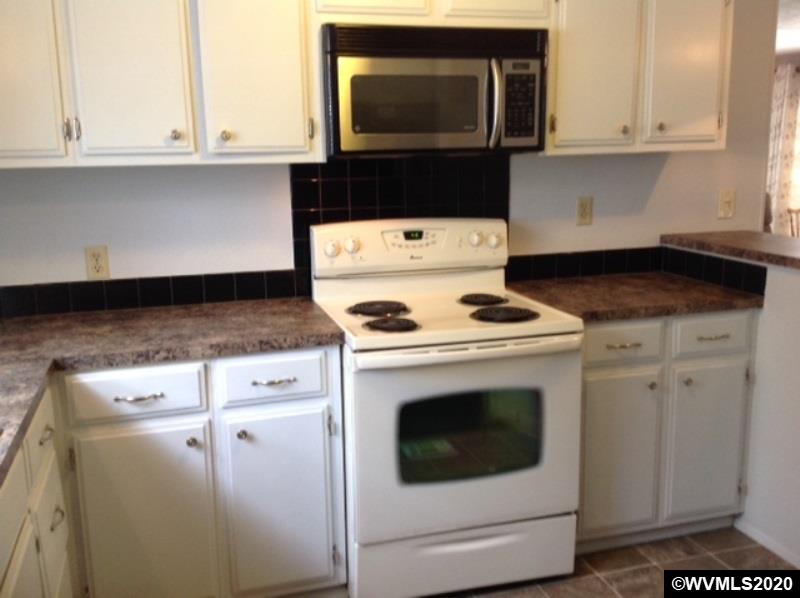 3100 Turner Road Southeast, Unit 136 Salem, OR 97302 - Photo 7 of 29 Gallery Image 7