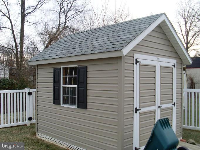 1723 Middleborough Road Essex, MD 21221 - Photo 13 of 14 Shed
