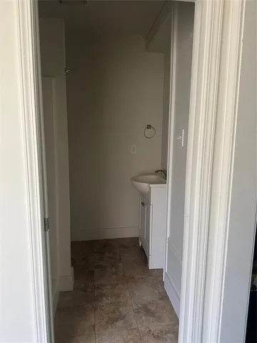 $1,250 | 1947 Richmond Avenue, Unit B, Houston, TX 77098