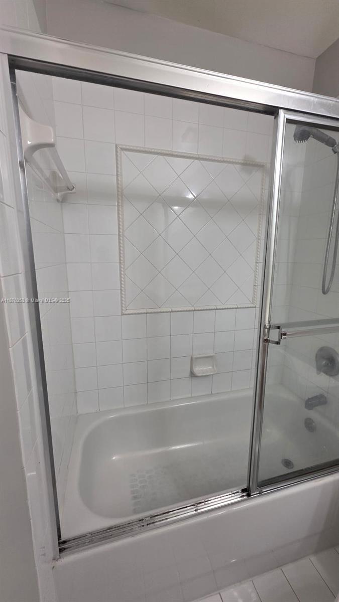 2748 Southwest 83rd Avenue, Unit 108 Miramar, FL 33025 - Photo 15 of 20 a close view of a bathtub in bathroom