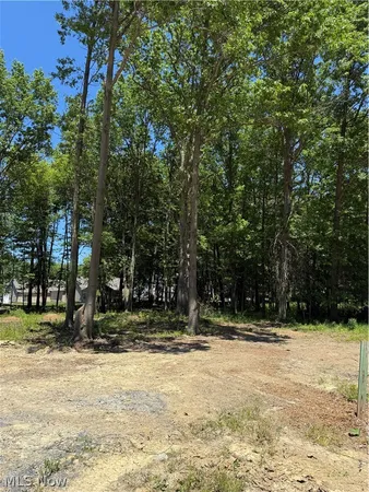 $69,900 | 48 Breezewood Lane, Vermilion, OH 44089
