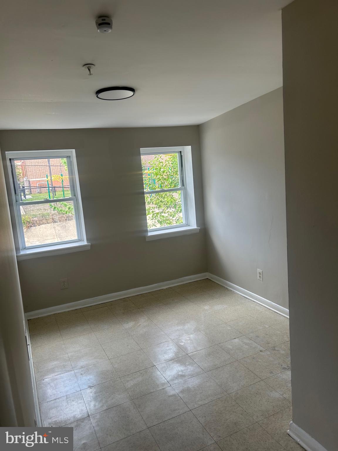 1716 Riggs Avenue Baltimore, MD 21217 - Photo 4 of 13