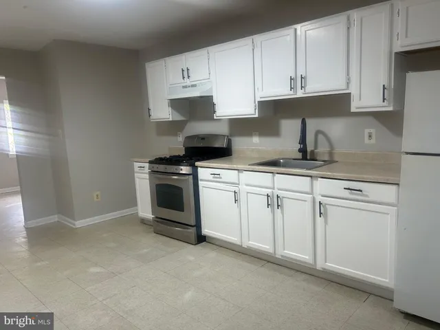 $1,350 | 1716 Riggs Avenue, Baltimore, MD 21217