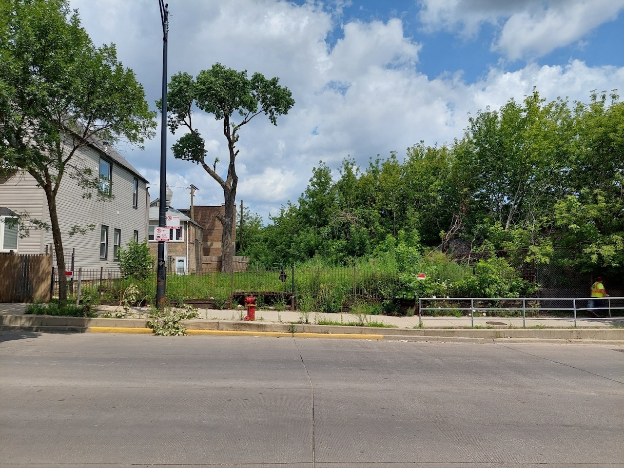 3902 West Armitage Avenue Chicago, IL 60647 - Photo 5 of 12 a view of street with tall buildings